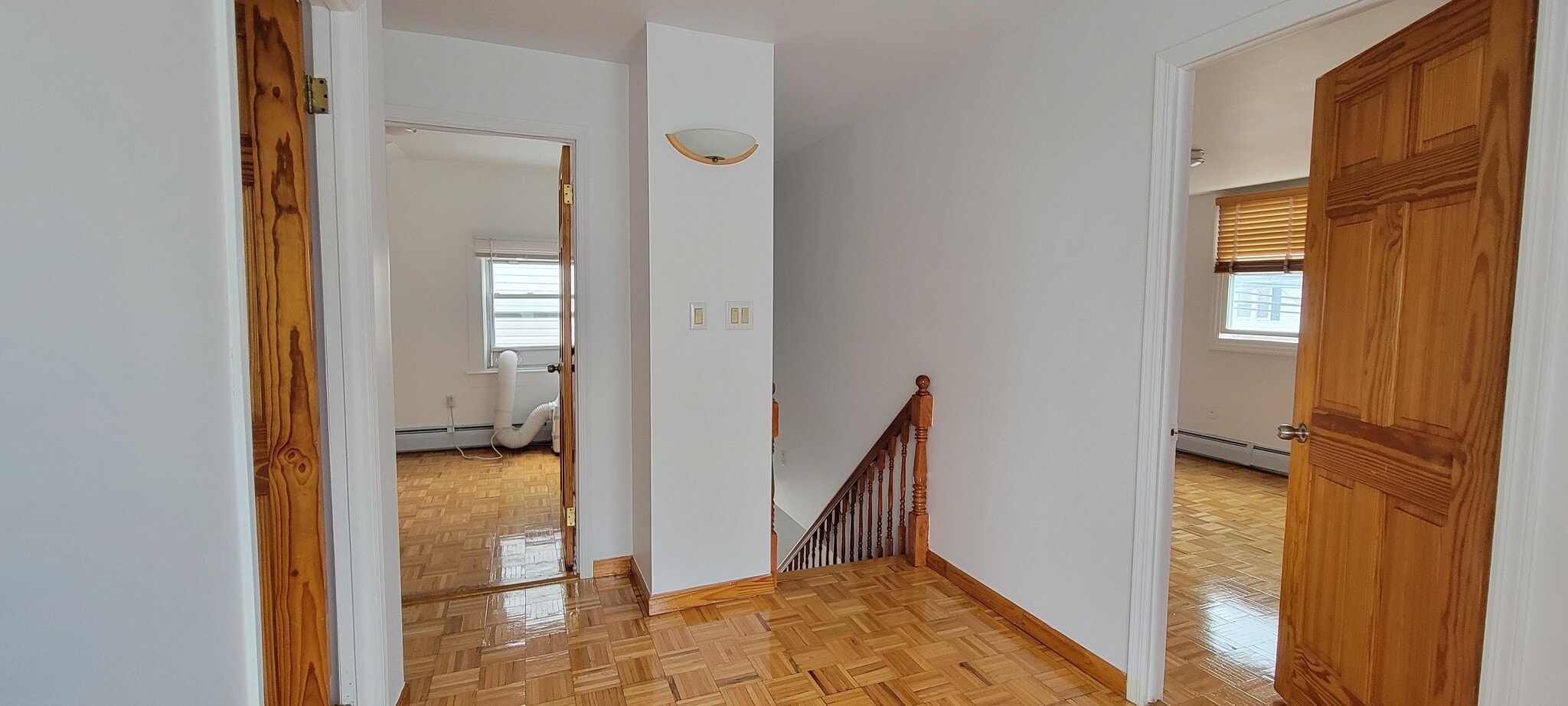Building Photo - 712 5th St