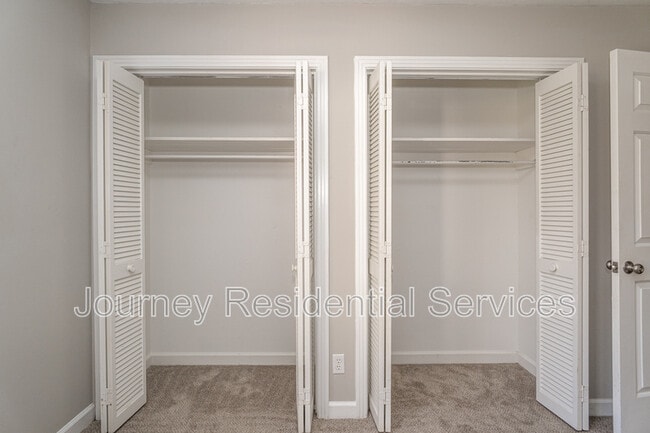 Building Photo - 1605 Owls Nest Rd