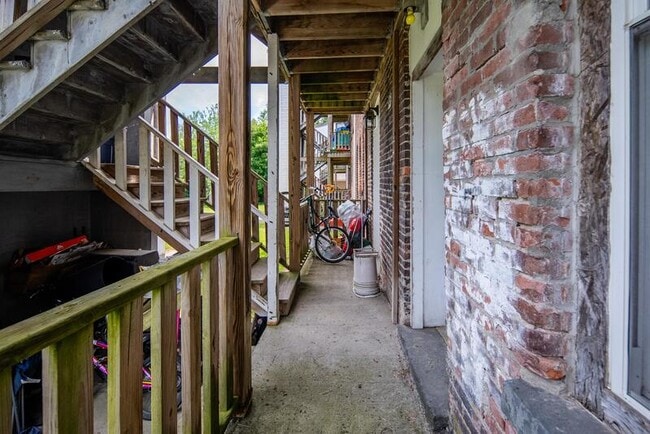 Building Photo - 50-62 East Street - 3A