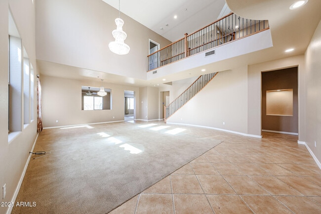 Building Photo - 9121 W Plum Rd