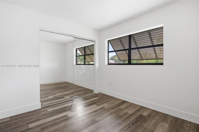 Building Photo - 6850 NW 173rd Dr