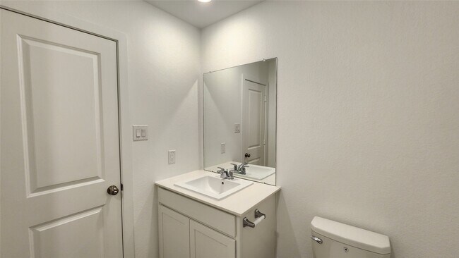 Building Photo - 6418 Begonia Trellis Dr