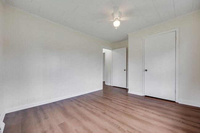 Building Photo - Cute 2 bedroom 1 bath home in Gastonia.