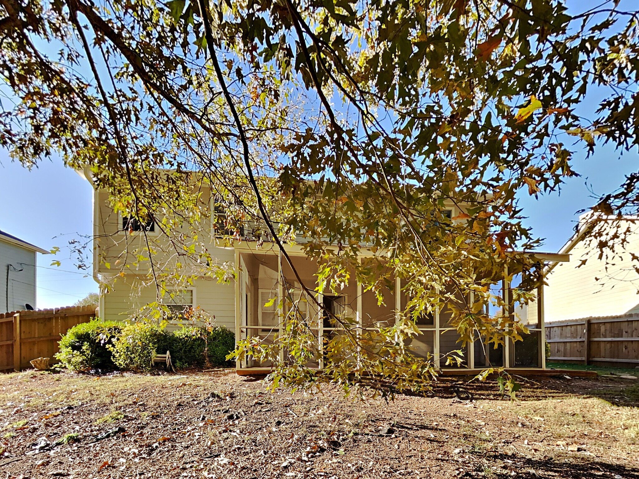 Building Photo - 3718 Cherokee Overlook Dr