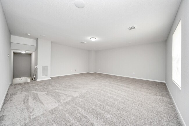 Building Photo - 19618 Beachy Ct