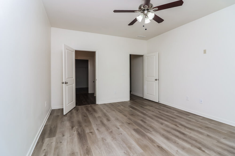 Building Photo - 7261 Lacey Dr