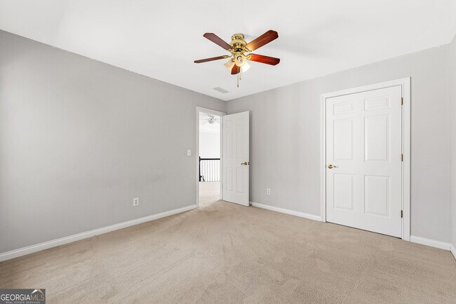 Building Photo - 969 Light House Way