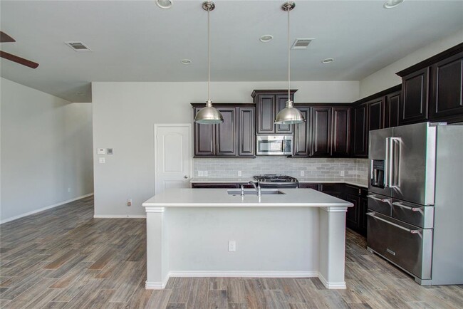 Building Photo - 17019 Canosa Dr