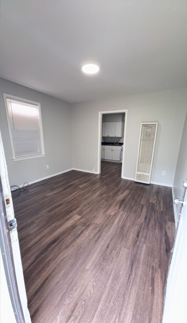 Building Photo - Come see this Newly Renovated Duplex In Hyde Park Area