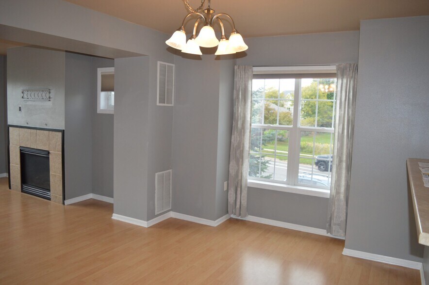 Building Photo - 3701 Design Pass