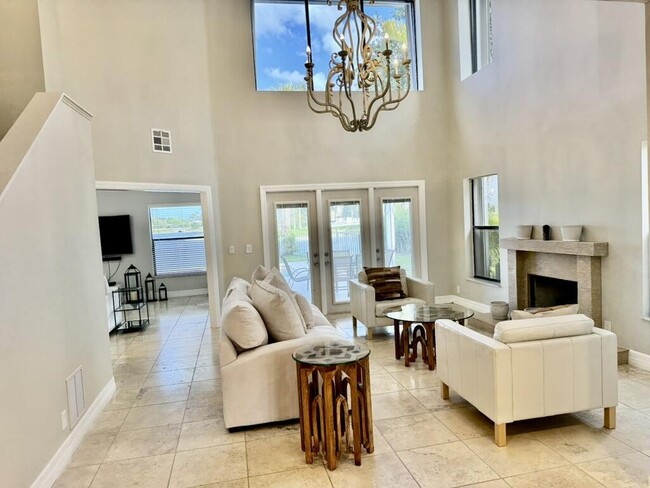 Building Photo - 10577 Santa Laguna Dr