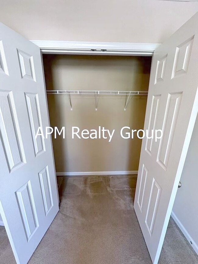 Building Photo - Saluda Springs Townhome
