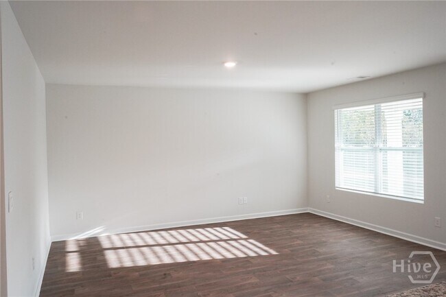 Building Photo - 423 Coconut Dr