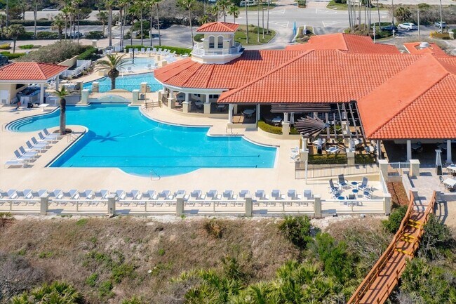 Building Photo - 215 S Ocean Grande Dr