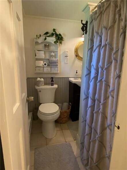 Building Photo - 87 Wood Ln