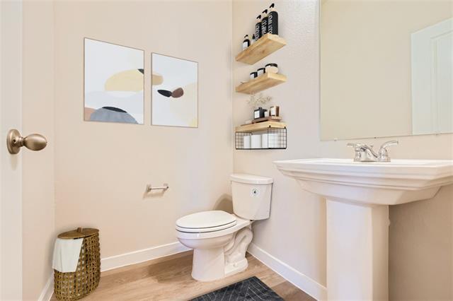 Building Photo - 2209 Kincaid Ln