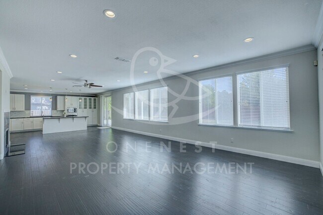 Building Photo - Twelve Bridges beauty! | Backed up to miles of walking paths