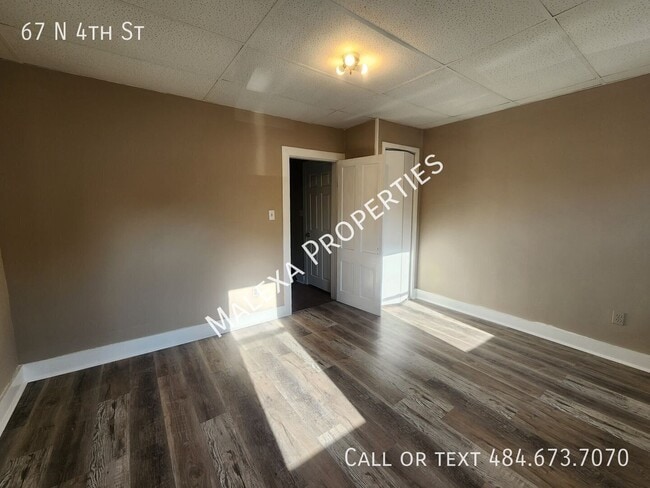 Building Photo - 67 N 4th St