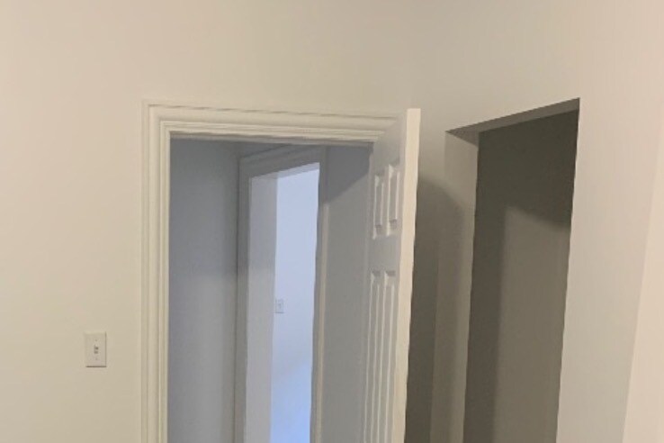 Building Photo - 4150 W Barry Ave