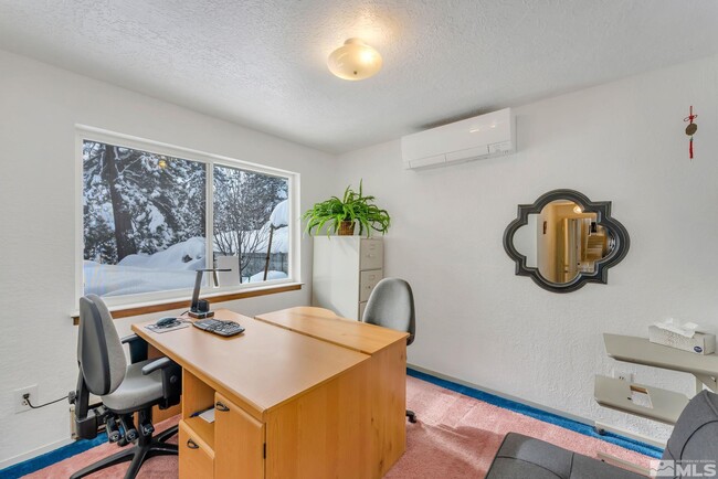 Building Photo - 3790 Meadow Wood Rd
