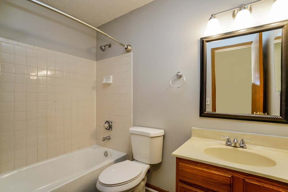 Building Photo - 3294 Bellowind Dr