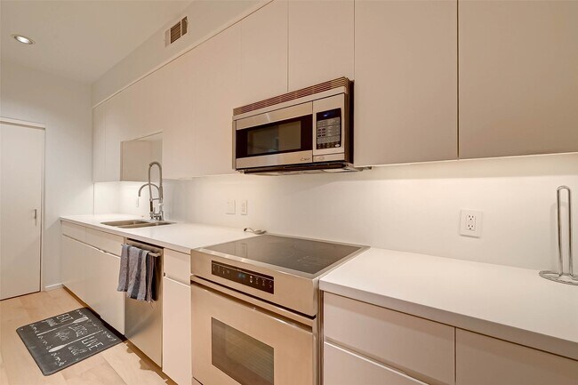 Building Photo - 39 River Hollow Ln