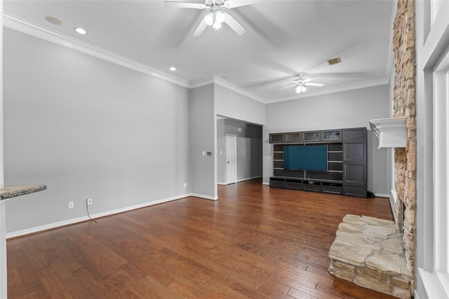 Building Photo - 15680 Connie Ln