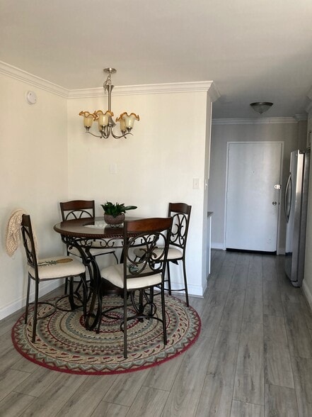 Dine with friends! - 240 M St SW