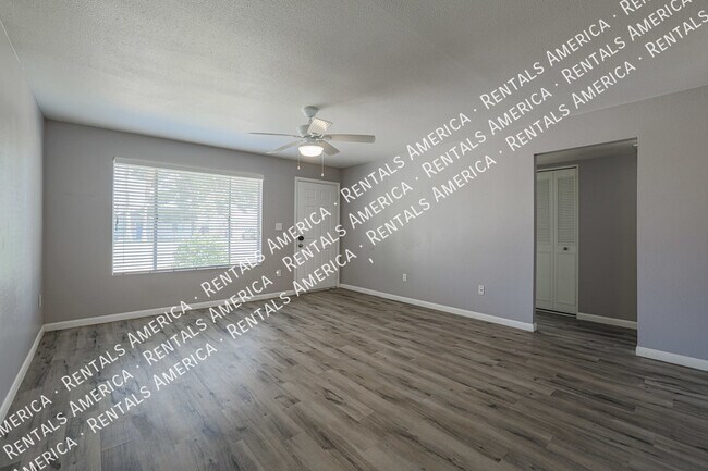 Building Photo - 6312 S College Ave