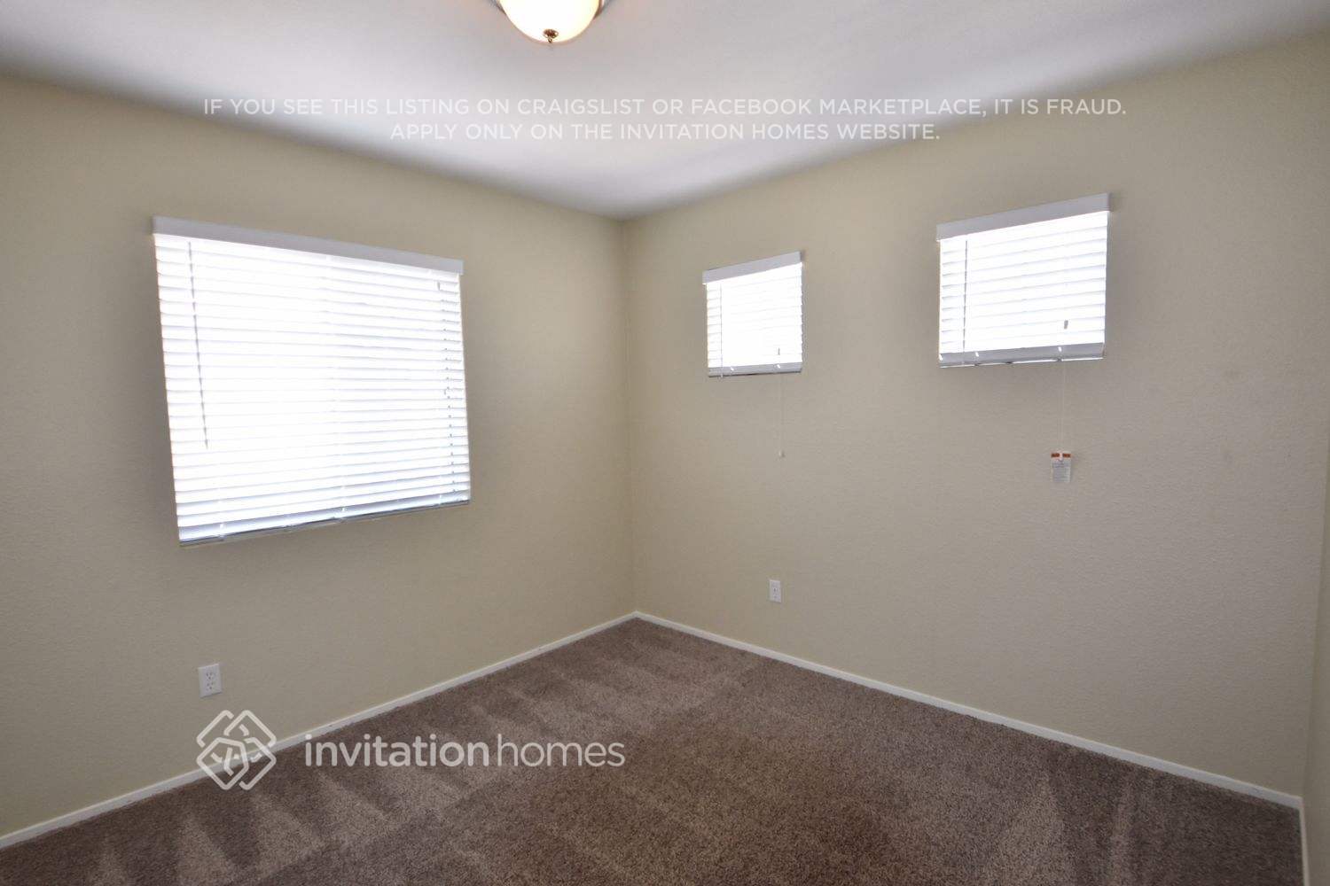 Building Photo - 973 Celestine Cir