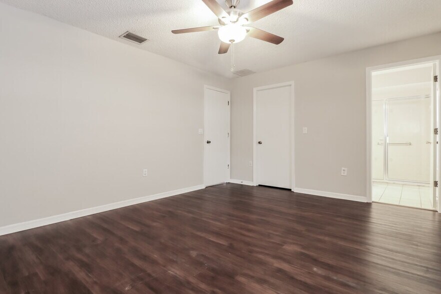 Building Photo - 4654 Murcross Ln