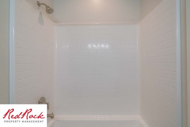 Building Photo - Single Family Home in Hurricane with an attached Casita!