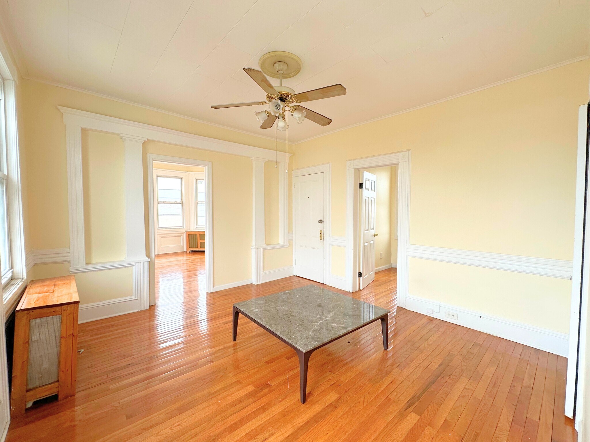 Living Area - 182-184 Knickerbocker Ave