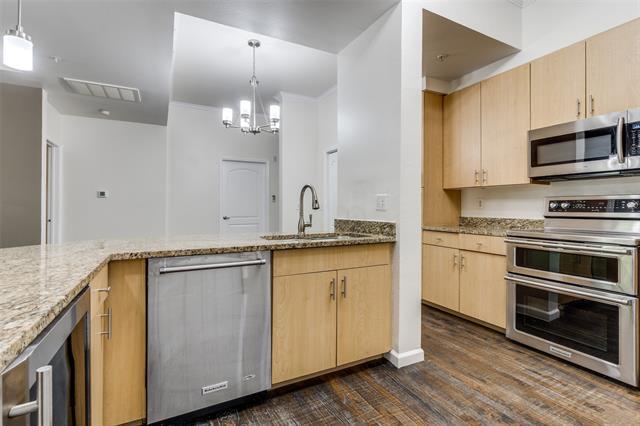 Building Photo - 3225 Turtle Creek Blvd Blvd