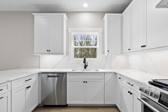 Building Photo - The Foxfire Home