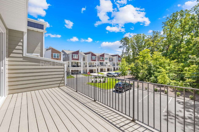 Building Photo - 2837 Ensemble Ct