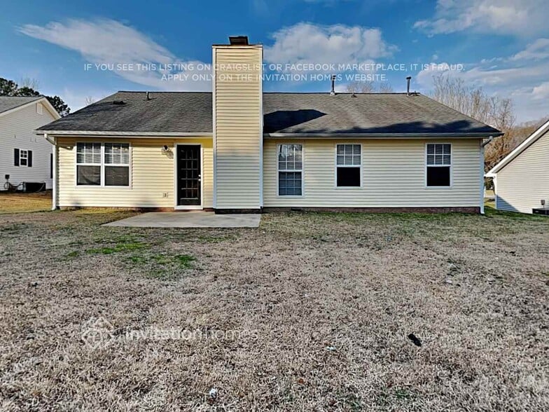 Building Photo - 1620 Balfour Downs Cir