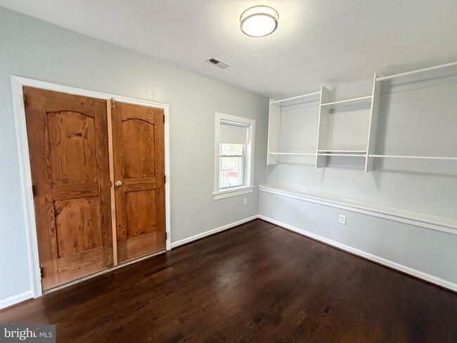 Building Photo - 8710 Pamper Ln