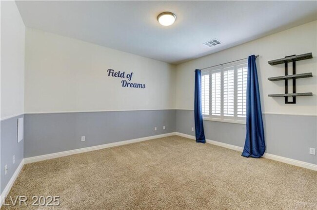 Building Photo - Stunning Home in Gated Community ~ Paseos ...