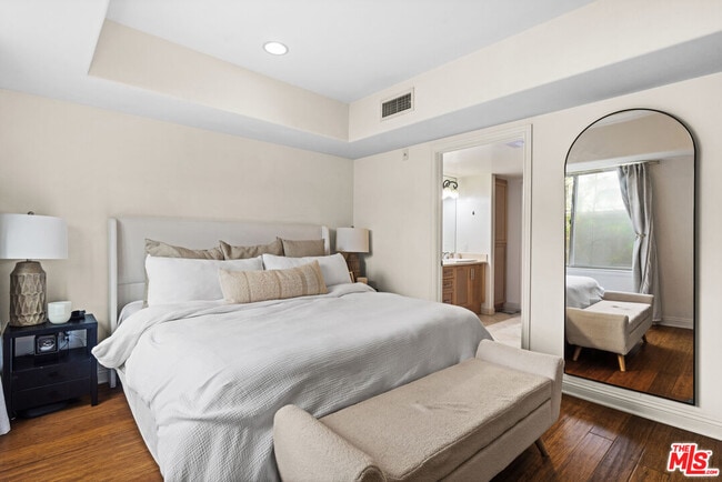 Building Photo - 8238 W Manchester Ave