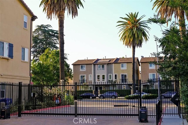 Building Photo - 14700 Sherman Way