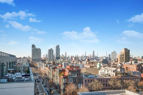 Building Photo - 283 S 2nd St