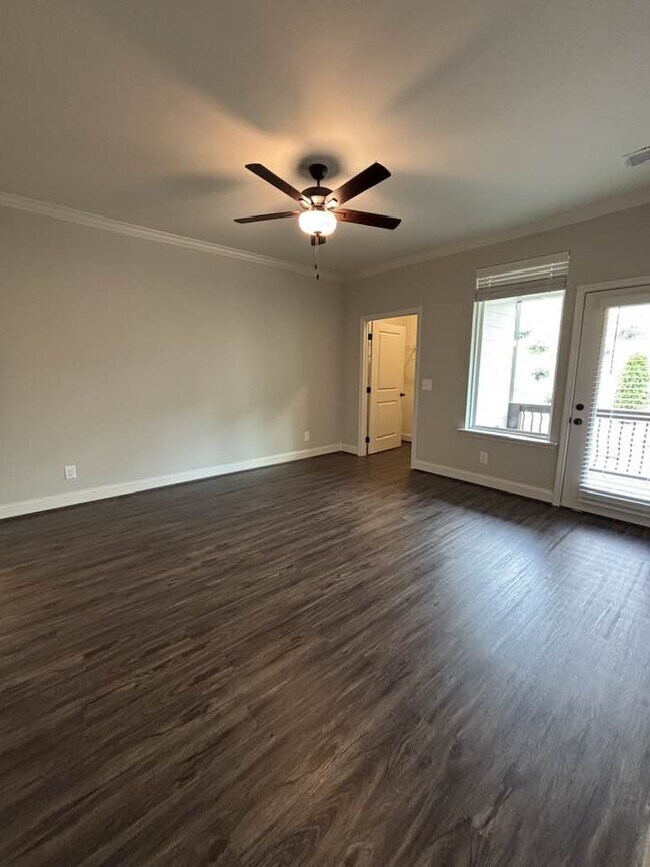 Building Photo - 4307 Lennox Ct