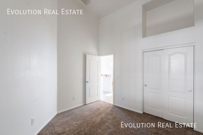 Building Photo - 3851 E. Pollack-