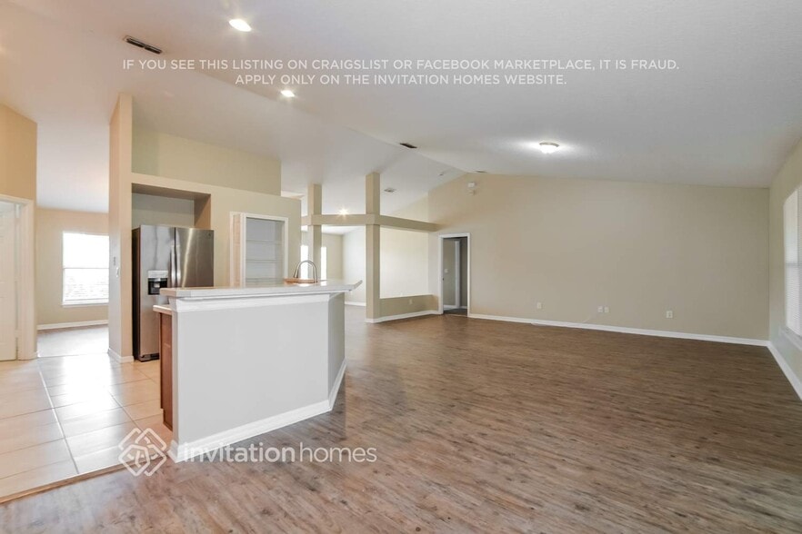 Building Photo - 20216 Marlin St