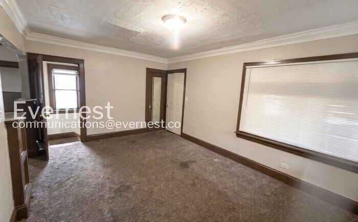 Building Photo - 12110 Lenacrave Ave