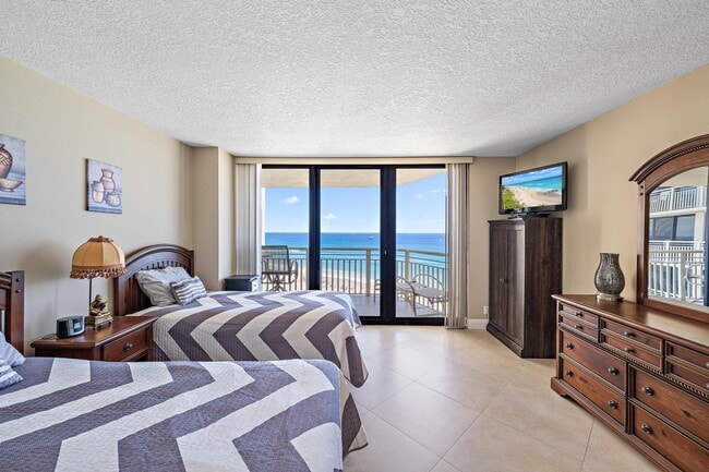 Building Photo - 3000 N Ocean Dr