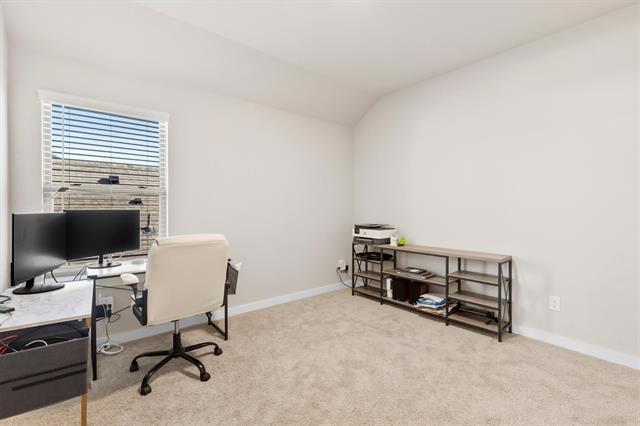 Building Photo - 615 Cottage Wood Dr