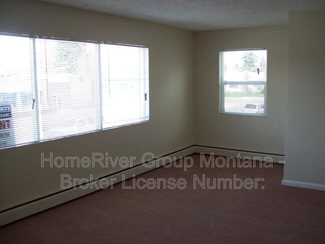 Building Photo - 2326 S Higgins Ave