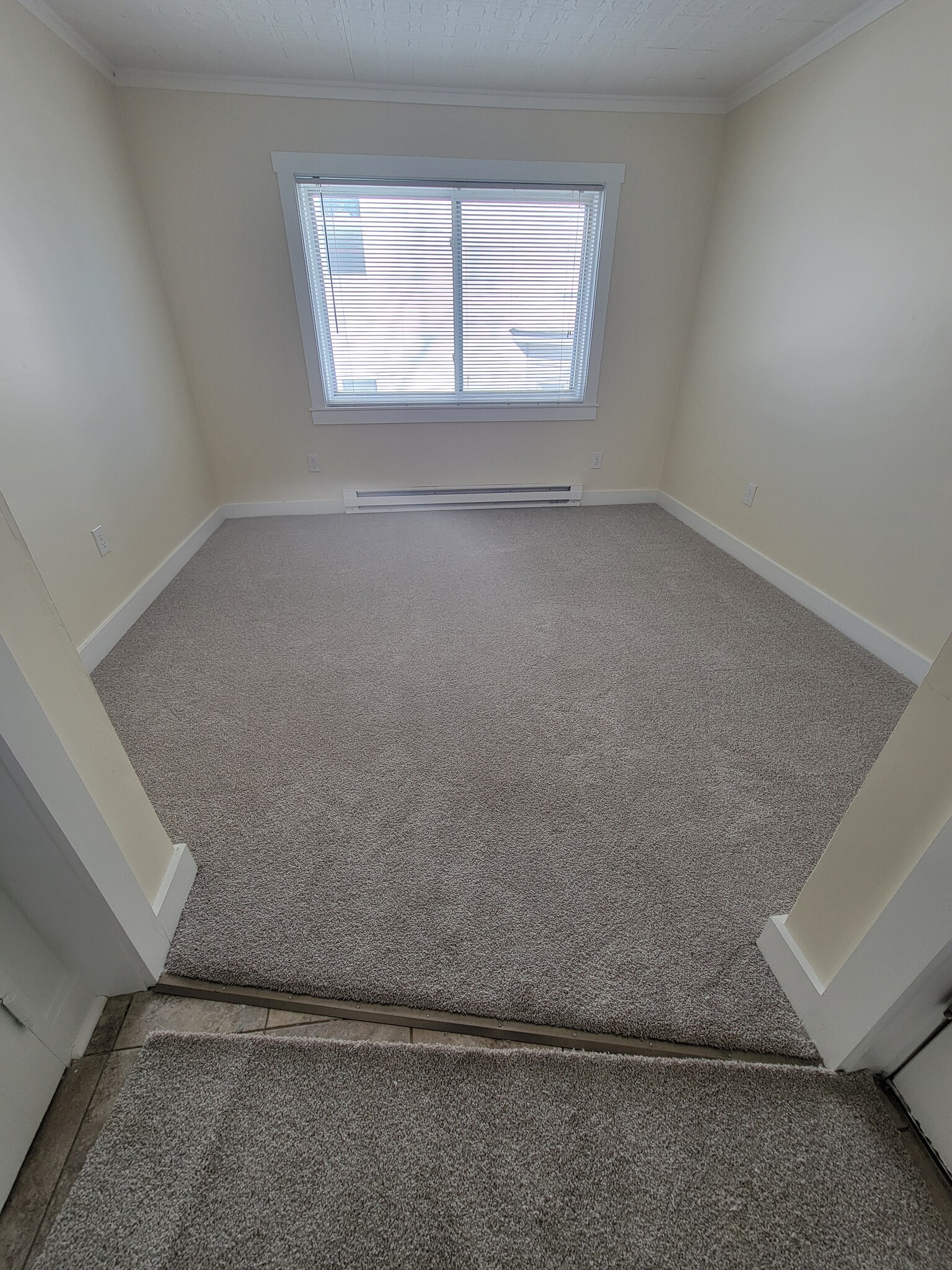 Building Photo - 706 Avenue K